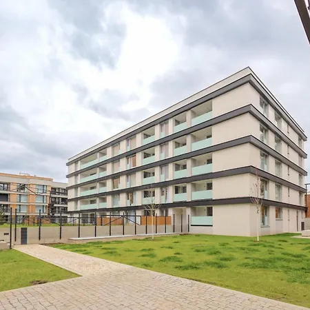 Apartament Yellow - Balcony, Free Parking, By Gravity Praga
