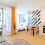 Yellow - Balcony, Free Parking, By Gravity Praga